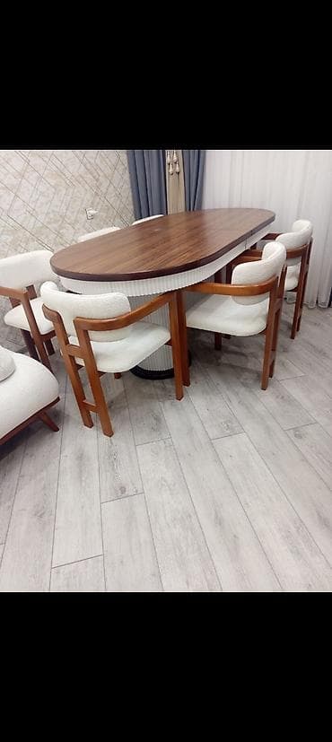 Qonaq otağı üçün, Oval masa, 6 stul