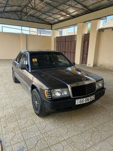 мерс сапог грузовой бишкек цены: Mercedes-Benz 190E avtomobili. Avtomobil yaxşı vəziyyətdədir. Salon — 3