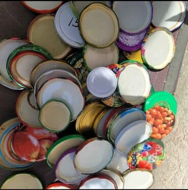 keçi südü qiyməti: Banka qapaqları satılır.Təzə deyil amma yaxşı vəziyyətdədir.Çoxdur — 3