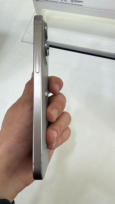 ipad air 2: IPhone 15 Pro Max, 256 GB, Natural Titanium — 5