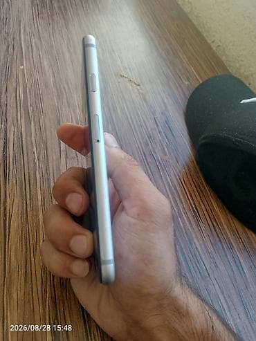 dgi mikrofon: IPhone 6s, 64 GB, Space Gray, Barmaq izi — 6