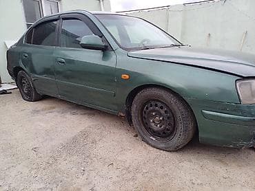 elantra difuzer: Hyundai Elantra: 2 l | 2001 il Sedan — 4