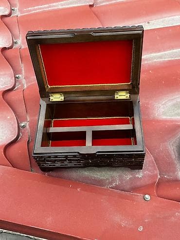 al mucru: Mücrü Zinət əşyaları üçün, Taxta — 2