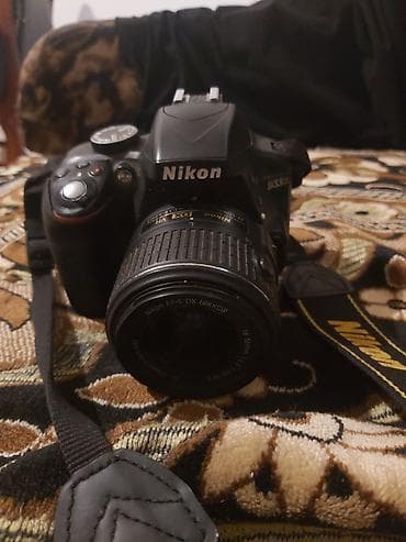 gen: Nikon D3300 DSLR fotoaparat - Sensor: 24.2 MP DX-format (APS-C) CMOS — 1