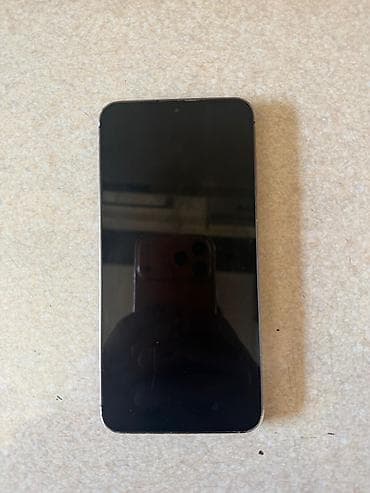 irsad samsung a52: Samsung Galaxy S24+ — 1