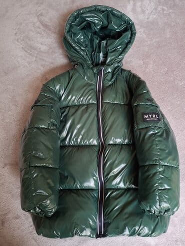 Dəstlər: Uşaq şişmə qış gödəkçəsi – tünd yaşıl, parlaq fakturalı — 3
