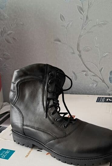 ботильоны с шипами: 45 razmer — 2