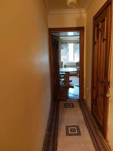 binede ipoteka evler: Bakı, 3 otaqlı, Köhnə tikili, m. Neftçilər, 80 kv. m — 4