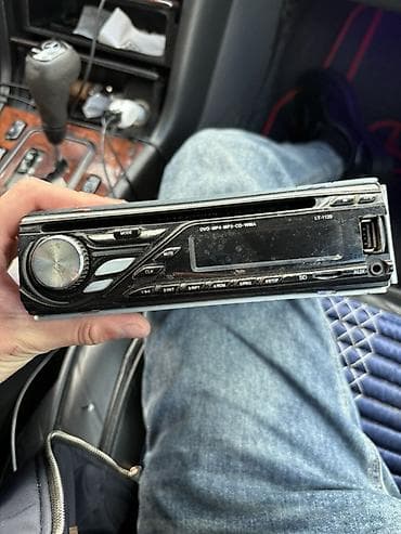 hard disk: Maqnitol, AUX — 1