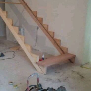 taxta pilləkən: Taxta pilləkan sifatişi — 15