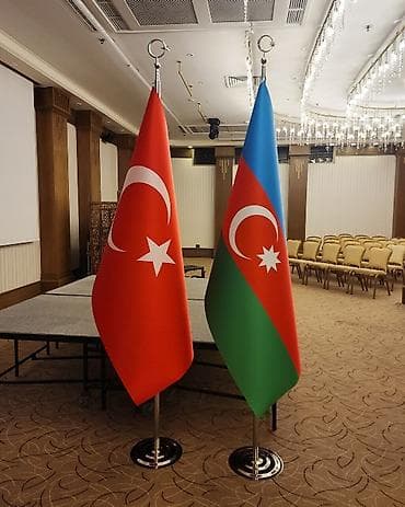 rəssamlıq ləvazimatları: Bayraqlar satılır 3 -ü birlikdə 250 Azn Türkiyə bayrağı Rusiya — 2