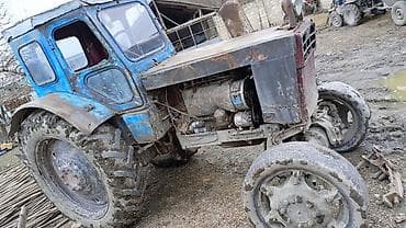 tap az t25: Traktor naxadidi 3 il qabaq təzə val qoyulub qabaq difer işləyir rol — 3