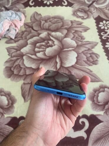 redmi 10 lite: Xiaomi Redmi smartfon - Rəng: Mavi gövdə, teksturalı arxa qapaq - — 2