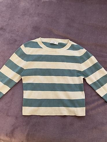 pull and bear: Sviter, M — 1