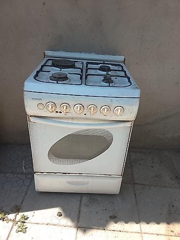 pendir: Məhsul: Taxta qapılar və qaz sobası dəsti Təsvir: - 2 ədəd taxta — 2