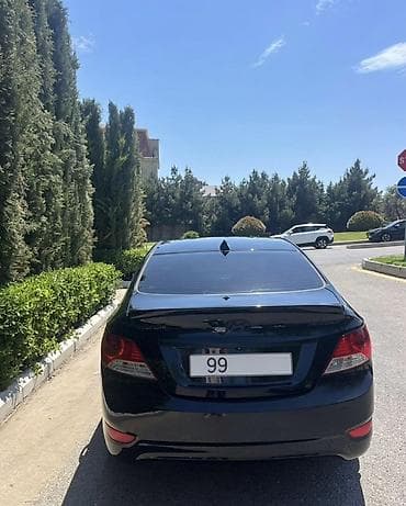 m365 pro scooter: Hyundai Accent: 1.6 l | 2012 il Sedan — 1