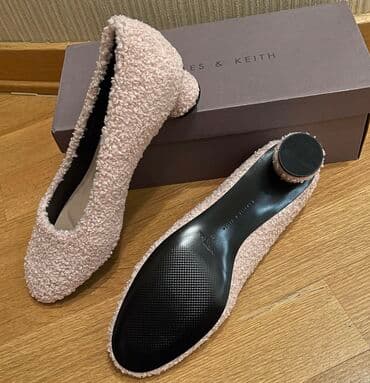 barya ayakkabı: Baletkalar, Charles&Keith, Ölçü: 37, Yeni — 2