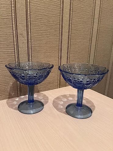 Tort və şiriniyyat qabı, rəng - Mavi, Şüşə