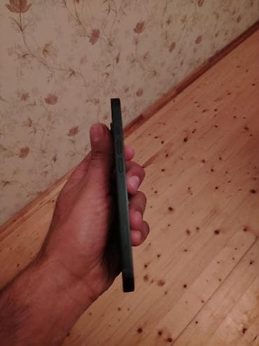 ipad 11 qiymeti: IPhone 13, Qara — 3