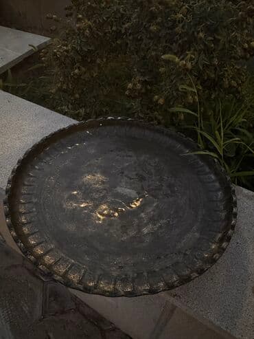 sədərək ticarət mərkəzi qab qacaq: Mis ləyən — 1