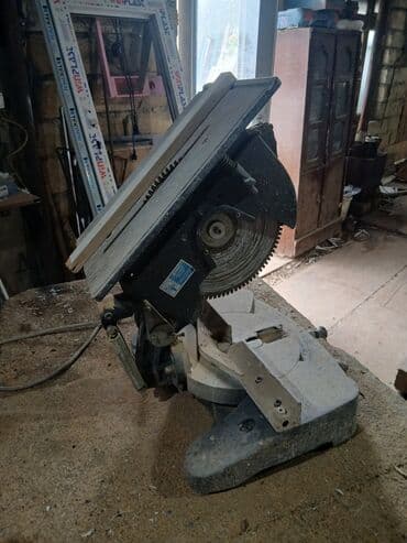 işlənmiş setkalar: Özçelik uqlarez satılır.tam işlək vəziyyətdədi.bircə qulpu — 5