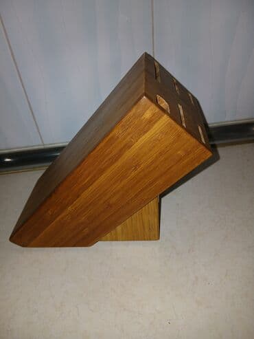 Digər mətbəx aksesuarları: Məhsul: Bıçaq dəsti üçün bambuk bıçaq bloku Təsvir: - Brend loqolu — 7