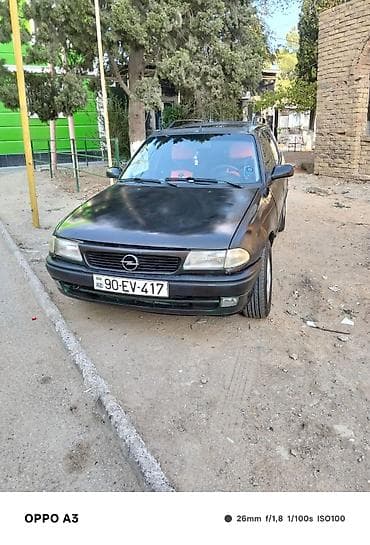 opel vectra 1999: Opel Astra: 1.6 l | 1995 il Universal — 1