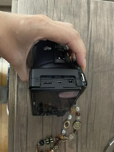 av hdmi adapter: Nikon Coolpix L810 rəqəmsal fotoaparat Üzerindəki sticerləri çıxaran — 6