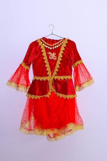 Üst geyimləri: Uşaq üçün milli rəqs geyimləri dəsti - Qızlar üçün paltar: yaşıl və — 4