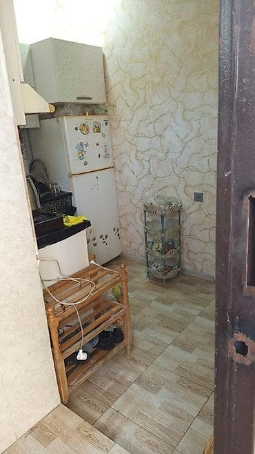 20 ci sahe: Əmircan – kirayə mənzil, 370m yazısı olan elan üzrə. Tam mebellı və — 5