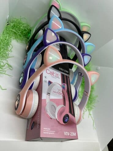 pişikli qulaqcıq: Yeni Simsiz (Bluetooth) Qulaqcıqlar, Celebrat — 1