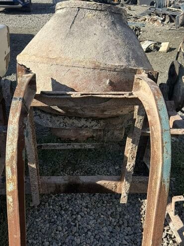 Bu möhkəm sənaye sement qarışdırıcısı tikinti işləri üçün nəzərdə