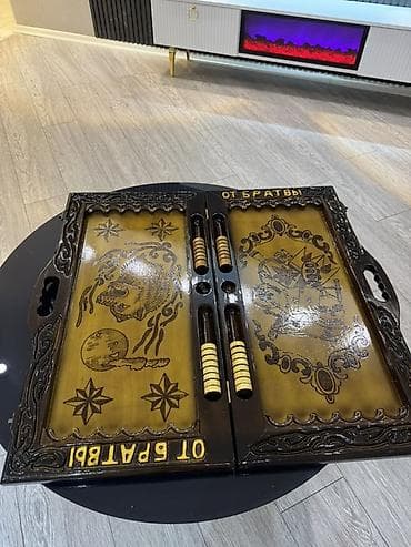 İdman alətləri: Əl İşi Məhsul: Aşxana/istirahət üçün taxta nərd dəsti • Material — 2