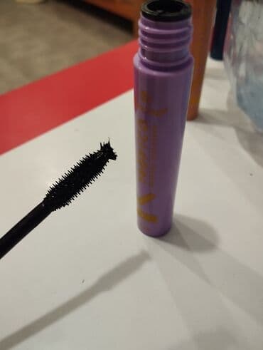 Təbii saçlar, pariklər: Kipriklər üçün tuş, Flormar, Yeni, Ünvandan götürmə, Pulsuz çatdırılma, Ödənişli çatdırılma — 4