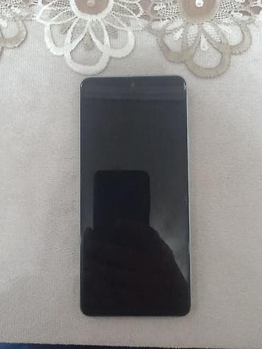 ps4 oyun diskləri: Huawei nova 11i Heçbir problemi yoxdur yaxşı vəziyyətdədir 8/128 di — 2