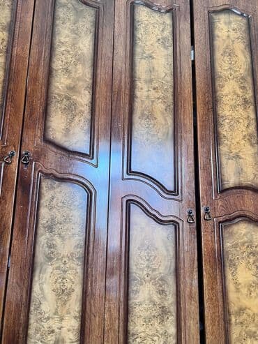 taxta ev qapıları: Açılan, 4 qapılı Düz dolab, Şifonyer — 2