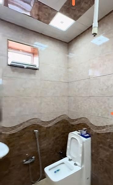 gen: Satılık həyət evi - Plan: girişdə üstü örtülü geniş həyət/seyvan — 4