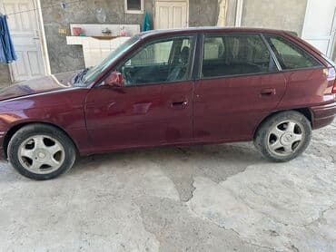 турбаза автомобиль: Opel Astra: 1.6 л | 1997 г. 299500 км Хэтчбэк — 4