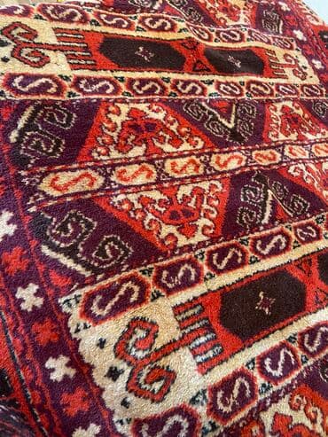 xalça toxuyan: Xalça — 2