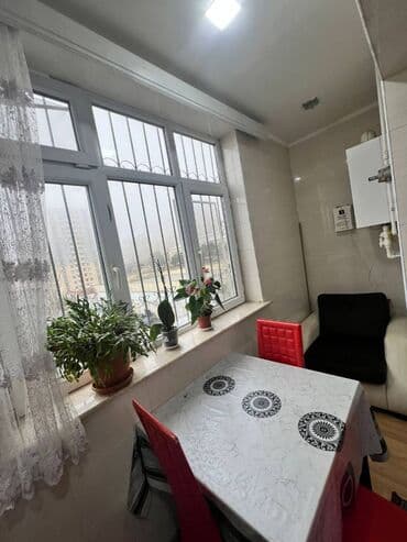 qaradag sahil ev satilir: Bakı, Yeni Günəşli Massiv D, 2 otaqlı, Köhnə tikili, m. Xalqlar Dostluğu, 60 kv. m — 9