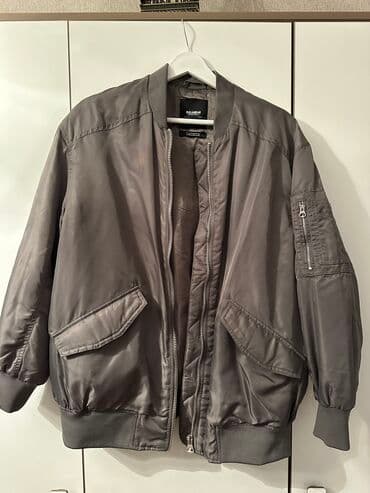 qis ucun kurtkalar: Endirim.Pull & Bear bomber XS razmer (bolshemerkaoversize) 2 — 1
