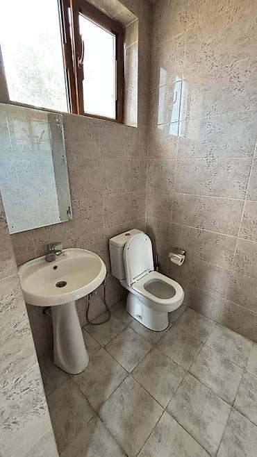 Qonaq evi otaqları – 2 və 4 nəfərlik Təklif: - İşıqlı, pəncərəli və — 4