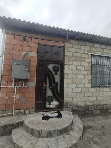 2 otaqlı, 120 kv. m, Təmirsiz