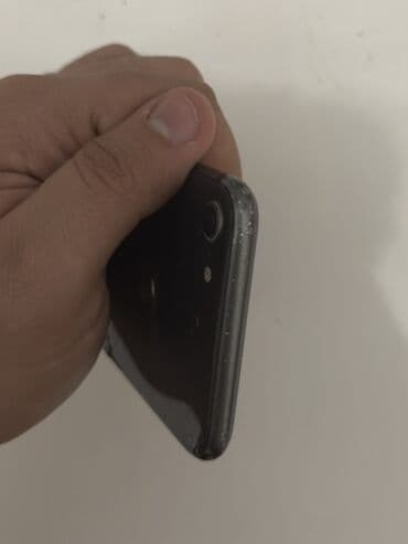 Kompüter, noutbuk və planşetlər: IPhone 8, 64 GB, Space Gray, Qırıq — 5