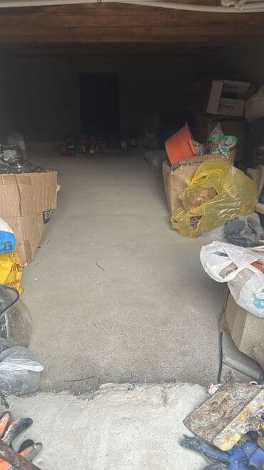 ipotekada olan mənzillərin satışı: 3 otaqlı, 97 kv. m, Orta təmir — 3