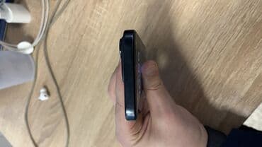 15 pro maks: IPhone 15 Pro, 128 GB, Blue Titanium, Barmaq izi, Face ID, Sənədlərlə — 3