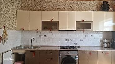 Mətbəx mebeli dəsti və inteqrə olunmuş avadanlıqlar - Üst və alt