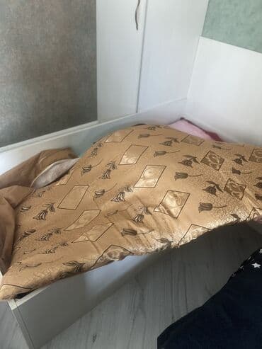 matras yeni: Döşək təzə sırınıb 2 ədəddir 1 i 25 m — 1