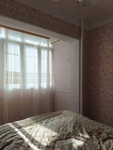 kohne gunesli: Bakı, Yeni Günəşli Massiv Q, 3 otaqlı, Köhnə tikili, 53 kv. m — 3