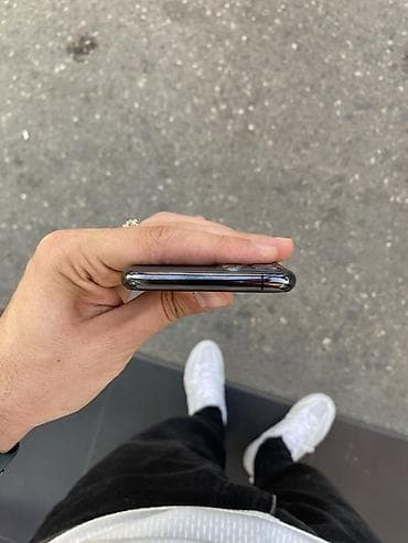 mac pro: IPhone 11 Pro, Space Gray — 6